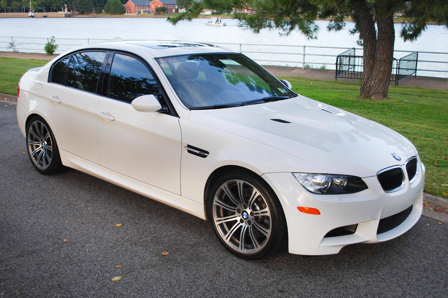 BMW M3 image